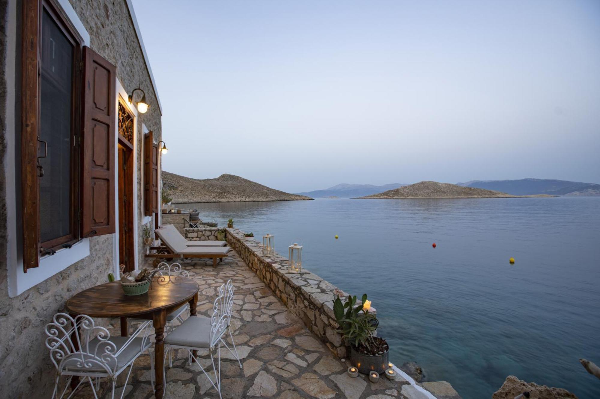 Villa Electra Chalki Town Buitenkant foto